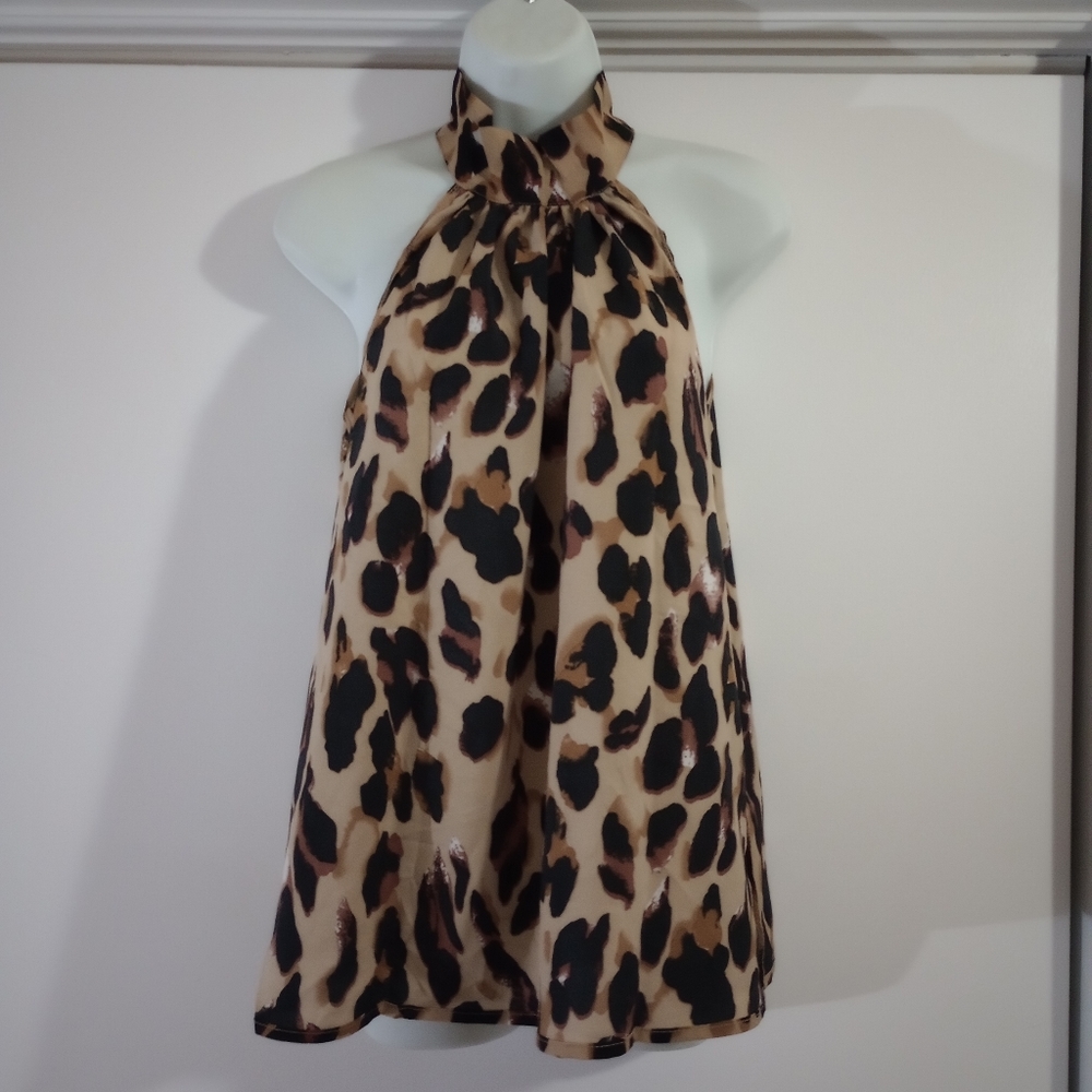 🆕⛱️Leopard Print Halter-Style Top - Picture 6 of 8